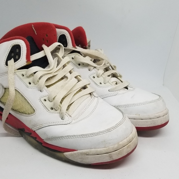 Nike Air Jordan 5 Retro GS White Fire Red V 440888-120 Boy's US 7Y Toro Laser - Picture 2 of 15